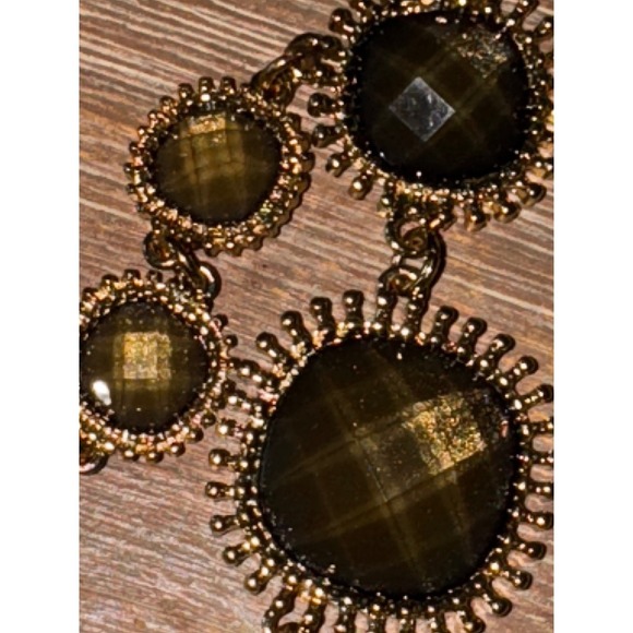 MIKA Statement Necklace Gold Tone Green Faceted Jewel Collar Chain - Picture 4 of 4